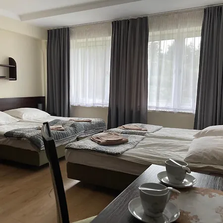 Slowinska Perla * רובי